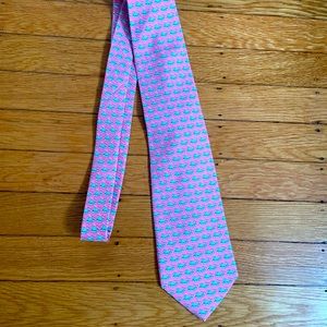 Vineyard Vines Whale Tie